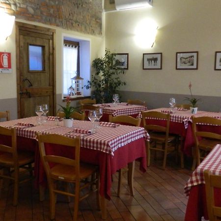 Hotel Osteria San Giuseppe à Ceriano Laghetto Extérieur photo