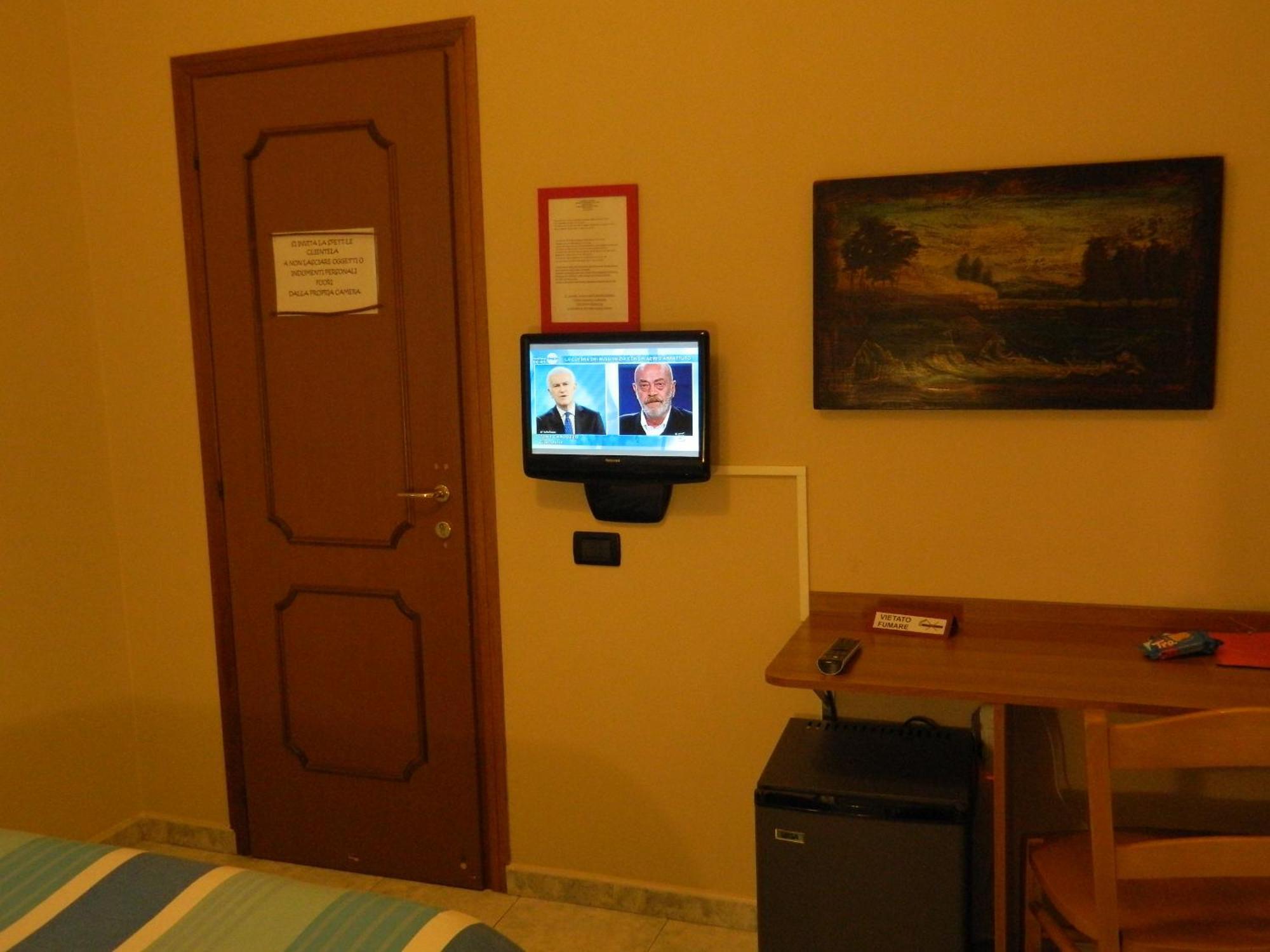 Hotel Osteria San Giuseppe à Ceriano Laghetto Chambre photo