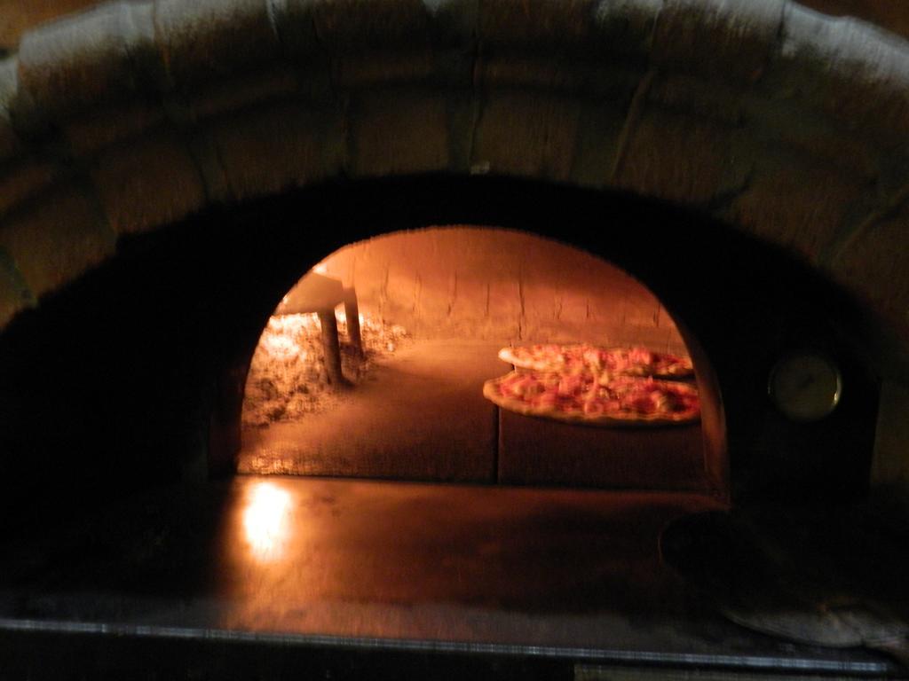Hotel Osteria San Giuseppe à Ceriano Laghetto Extérieur photo