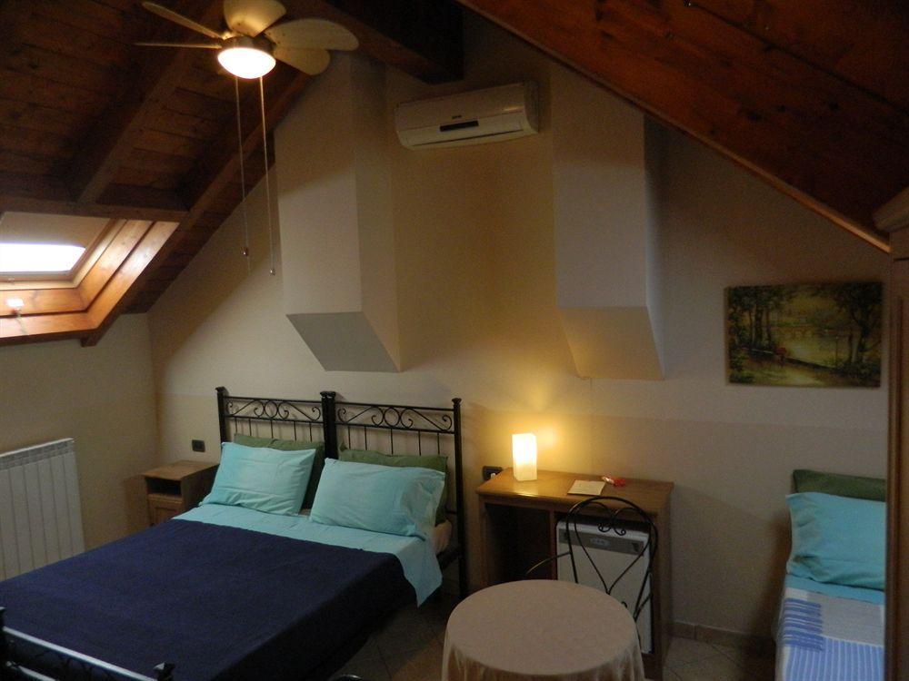 Hotel Osteria San Giuseppe à Ceriano Laghetto Extérieur photo