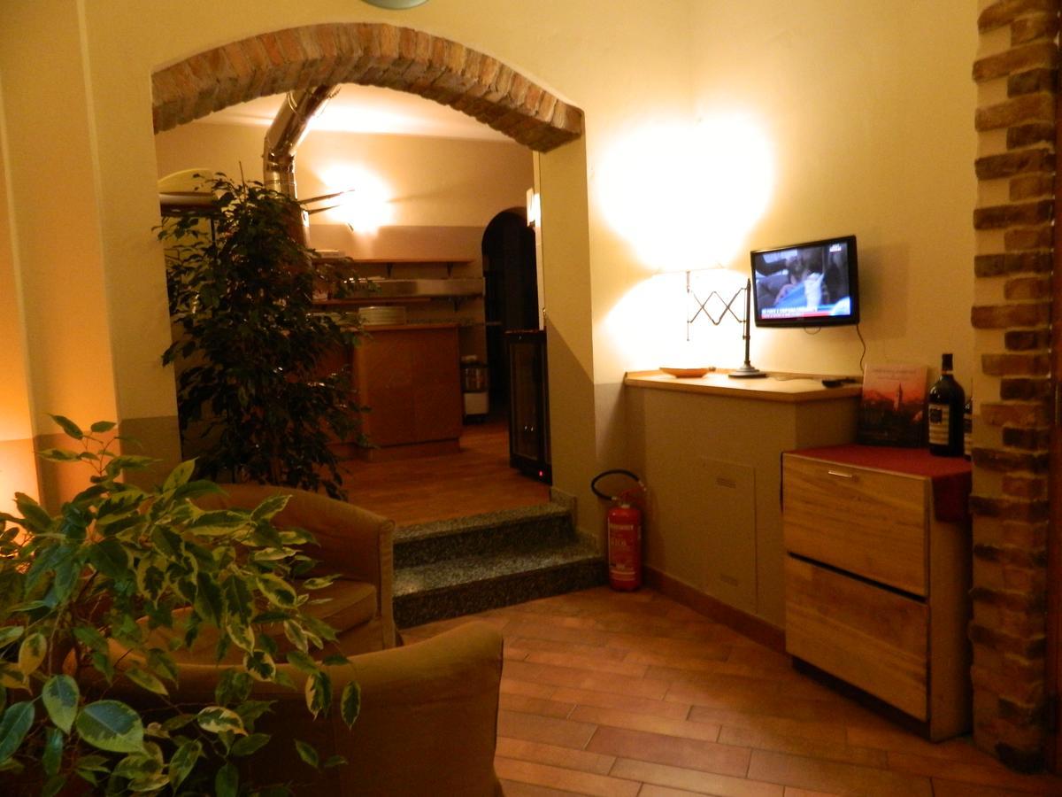 Hotel Osteria San Giuseppe à Ceriano Laghetto Extérieur photo